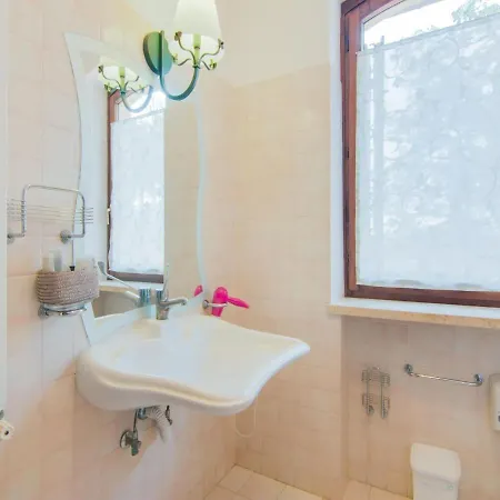 Majestic In With Private Pool Fermignano